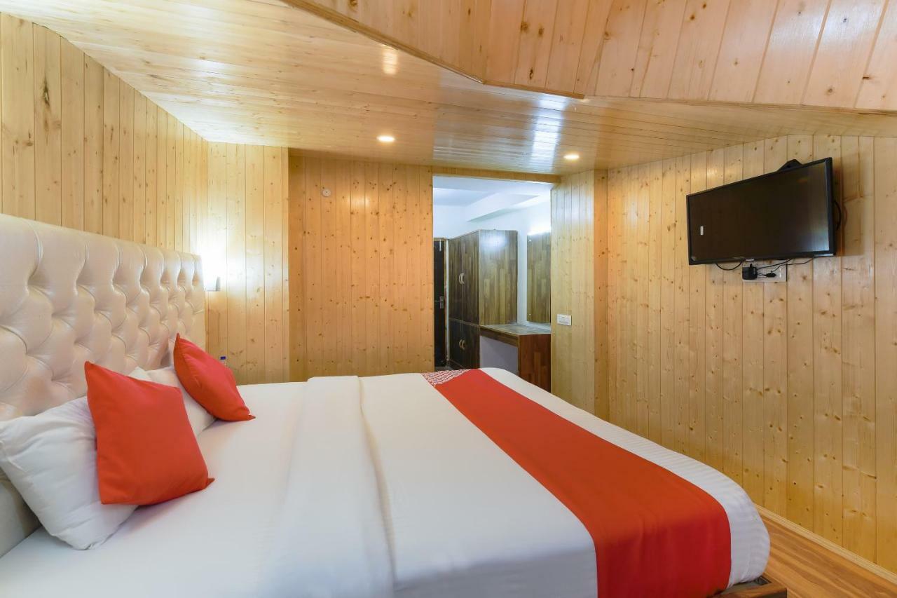 Oyo 46485 Hotel Vijayant Manāli エクステリア 写真