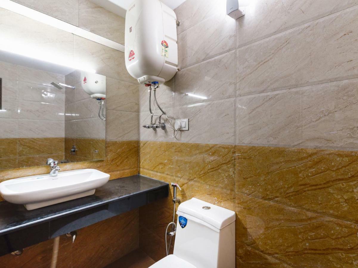Oyo 46485 Hotel Vijayant Manāli エクステリア 写真