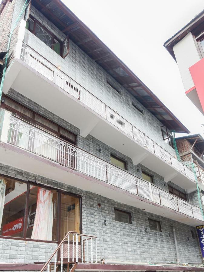 Oyo 46485 Hotel Vijayant Manāli エクステリア 写真